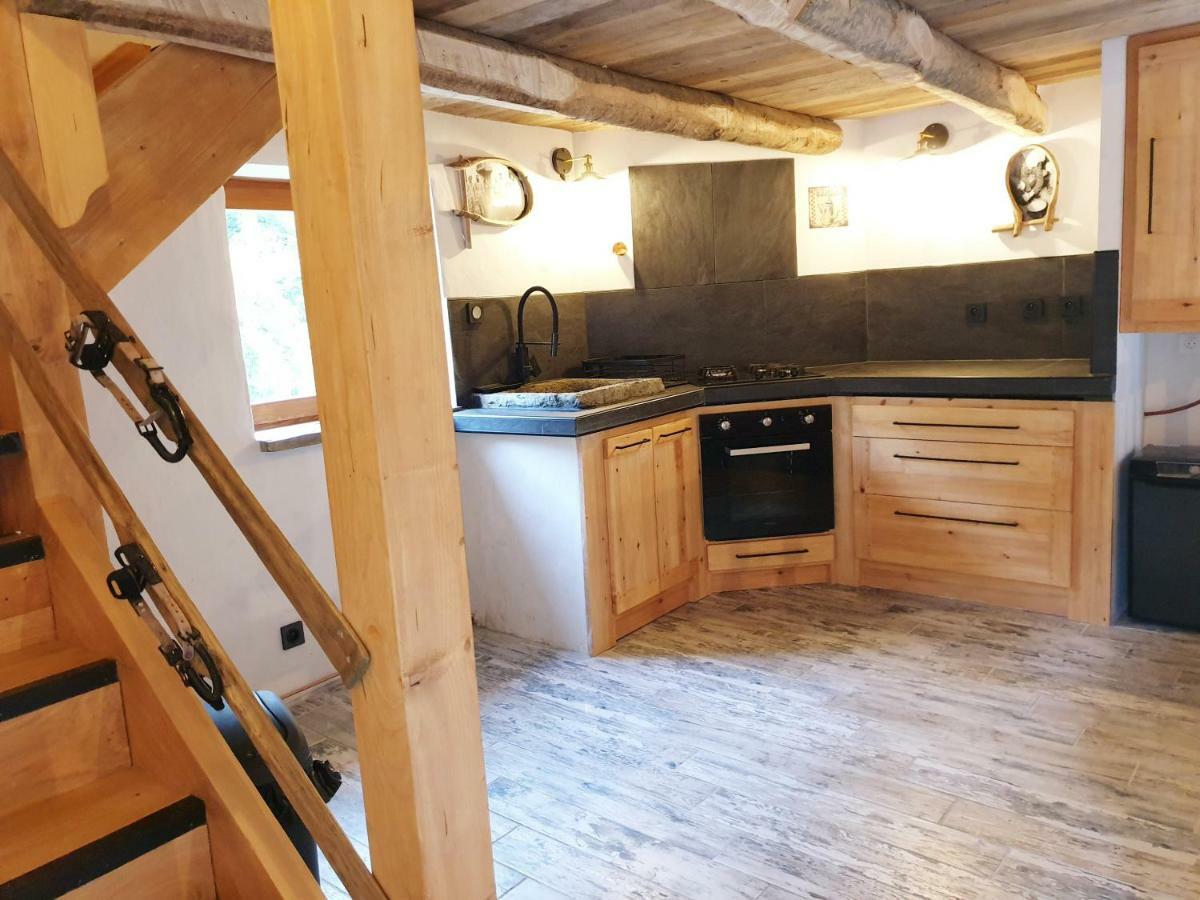 Bergerie Grange Des 3 Cirques Troumouse Gavarnie Estaube 4 Personnes Buitenkant foto